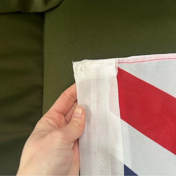 Union Jack Flag - Picture 2 of 7